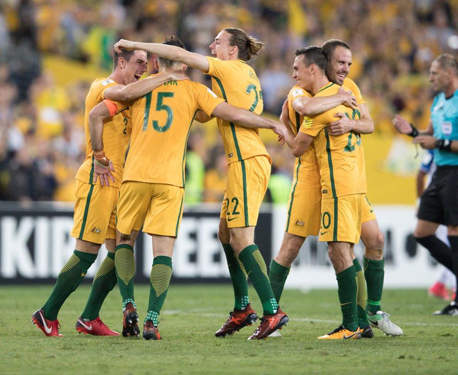 国安队备战亚冠：两天假期后的全力以赴（国安备战亚冠：两日休整后全情投入）