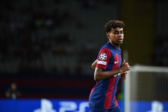 想打世界杯就要离开皇马？24岁的巴西边锋，来到生涯十字路口