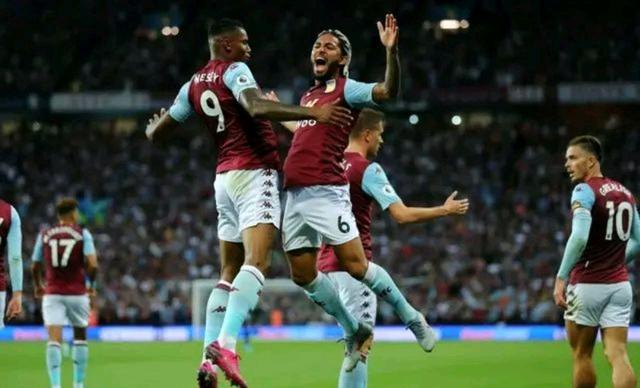 中俄古典式摔跤技术交流 七日切磋共促水平提升